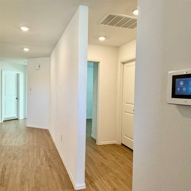 Photo - 9822 Stoney Spg Ln