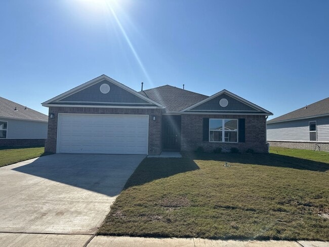 Photo - Now Pre-Leasing — Don’t Miss This Cozy 3 Bed, 2 Bath Home in Broken Arrow!