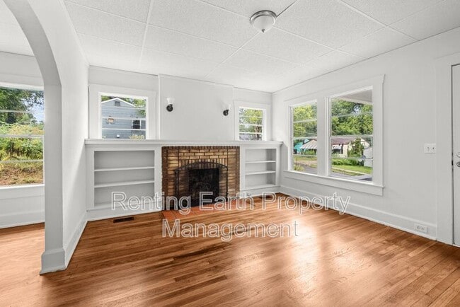 Photo - 5316 Court I