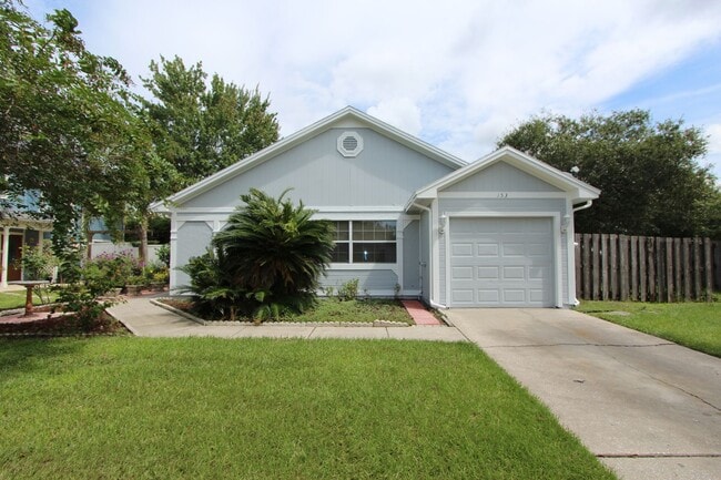Building Photo - Beautiful 3/2 Home Located In Waterford La...