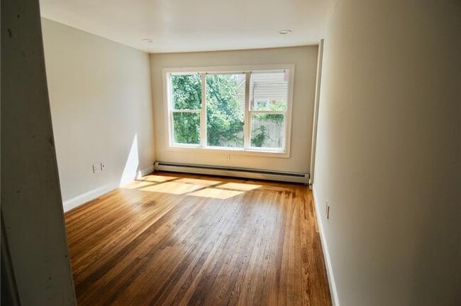 Building Photo - 61-63 Jastram St