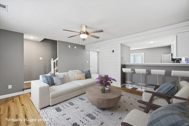 Photo - 3360 S Oaklawn Cir Casa Adosada