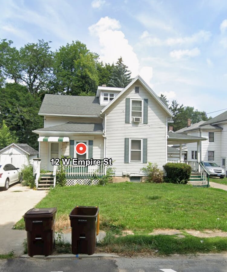 Photo - 12 W Empire St