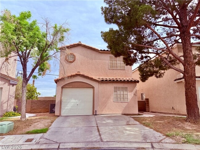 Building Photo - 6070 Chisolm Trail