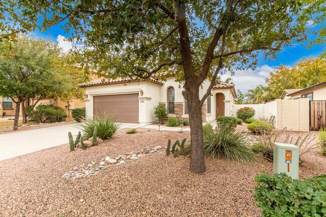Photo - 3443 E Riopelle Ave