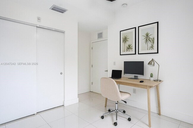 1901 S Le Jeune Rd Unit 2