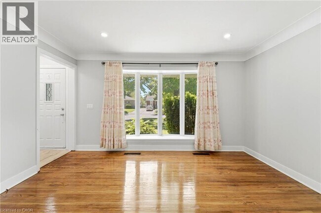 Photo - 6447 Burdette Dr