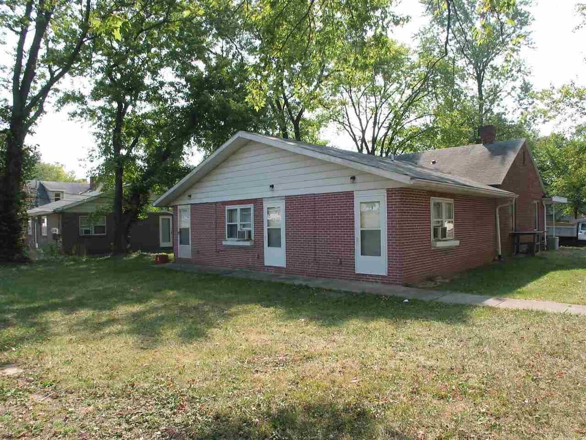 Photo - 501-A E Cottage Grove Ave