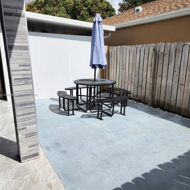 Photo - 14307 SW 159th Terrace Unit B