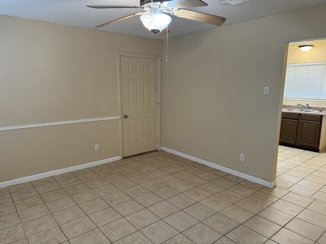 Photo - 16607 David Glen Dr