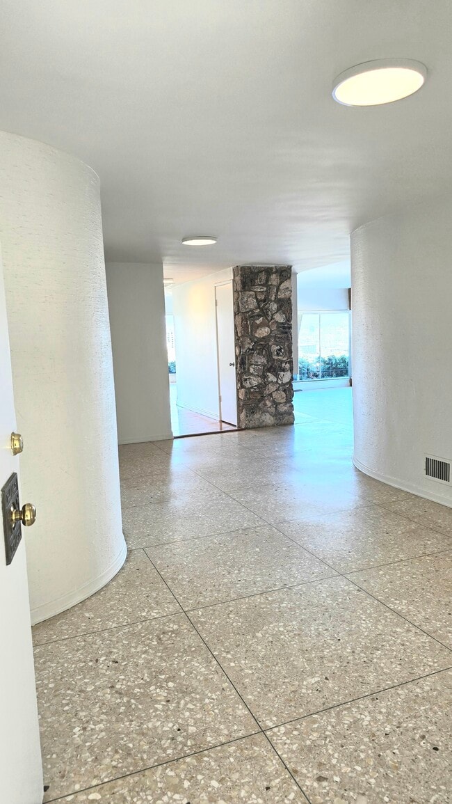 Photo - 3903 Carol Court