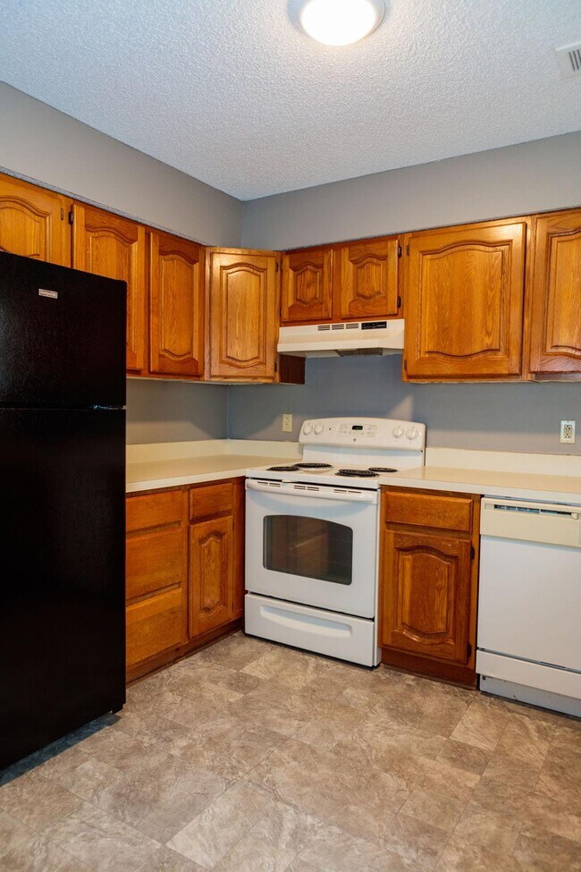 Windsong Townhomes Townhomes for Rent Lees Summit, MO