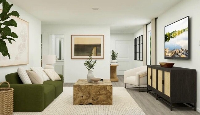 Photo - 206 Kings Row Ln