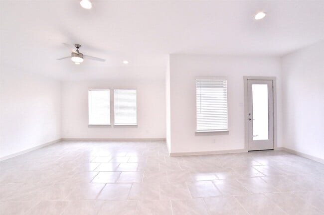 Photo - 29423 Paytons Park Ct