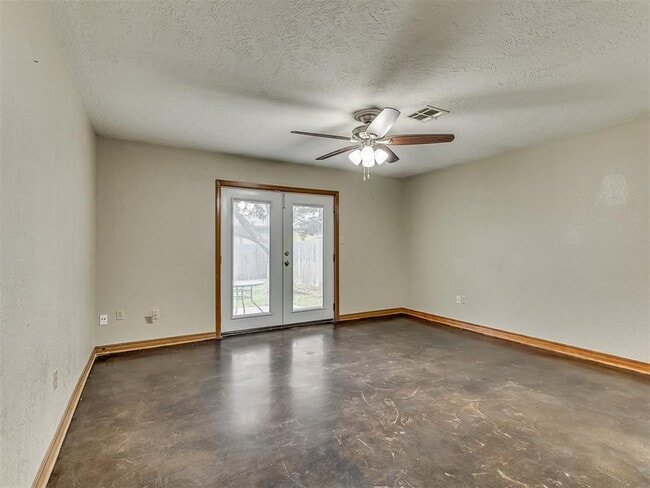 Photo - 1518 Boyd St