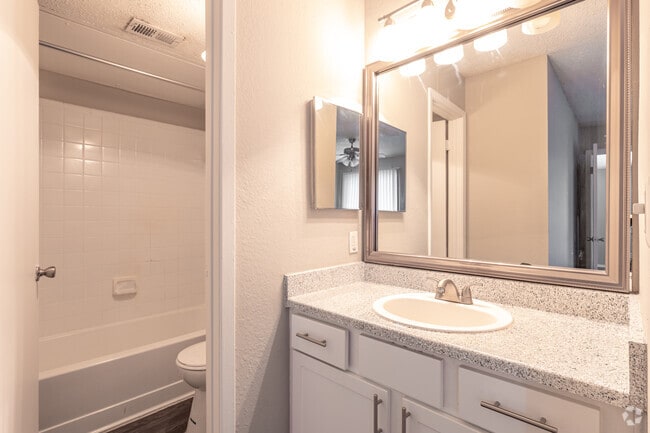 Bathroom - Palisades at Bear Creek