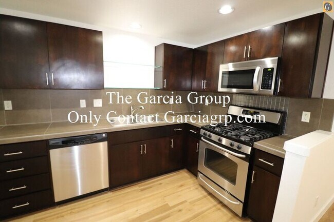 Photo - 765 NE Adwick Dr