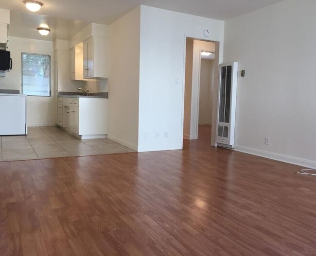 Photo - 5480 E Atherton St