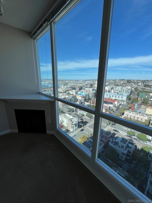 Photo - 300 W Beech St Condo Unit 1806