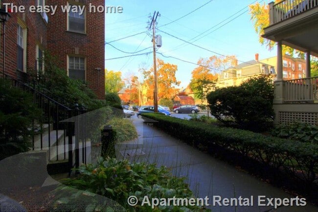 Photo - 30 Langdon St Unidad #16