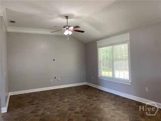 Photo - 253 Hendrix St