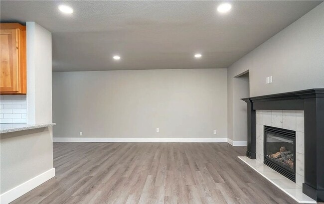 Photo - 4bedroom/2ba Downtown Puyallup Duplex