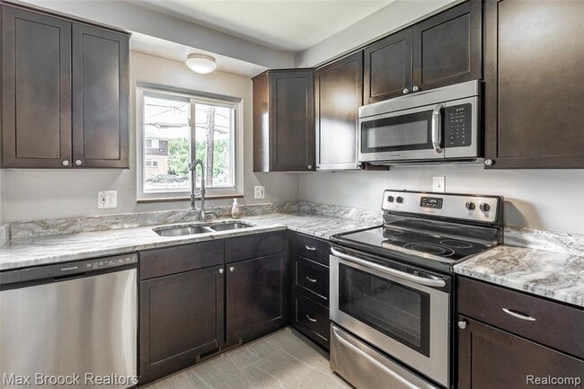 Photo - 1909 Gardenia Ave Unidad 3