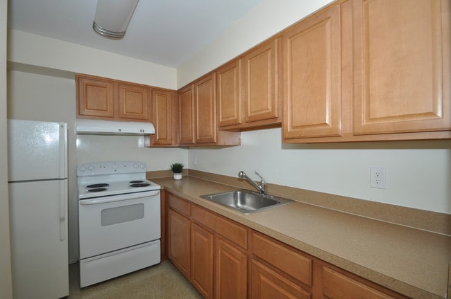 Photo - Newberry Estates