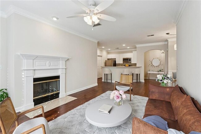 Building Photo - 2400 Cumberland Pkwy SE