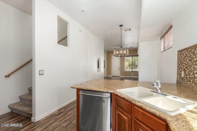 Photo - 9551 E Redfield Rd