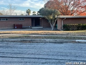 Building Photo - 126 Clubhill