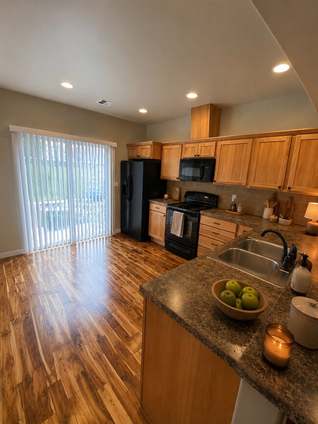 Photo - Say Goodbye To Apartment Living-This is the Extra Space You’ve Been Looking For!