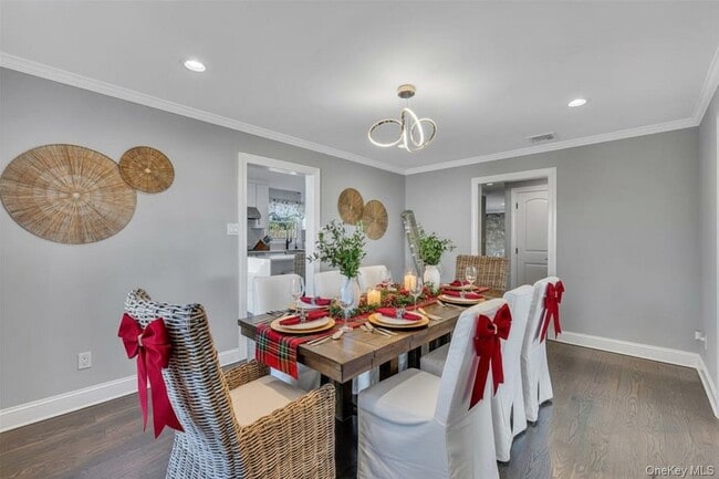 Photo - 336 Grand Central Ave