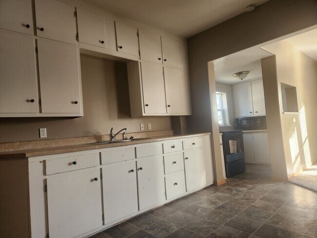 Photo - Spacious Two Bedroom Available Now!
