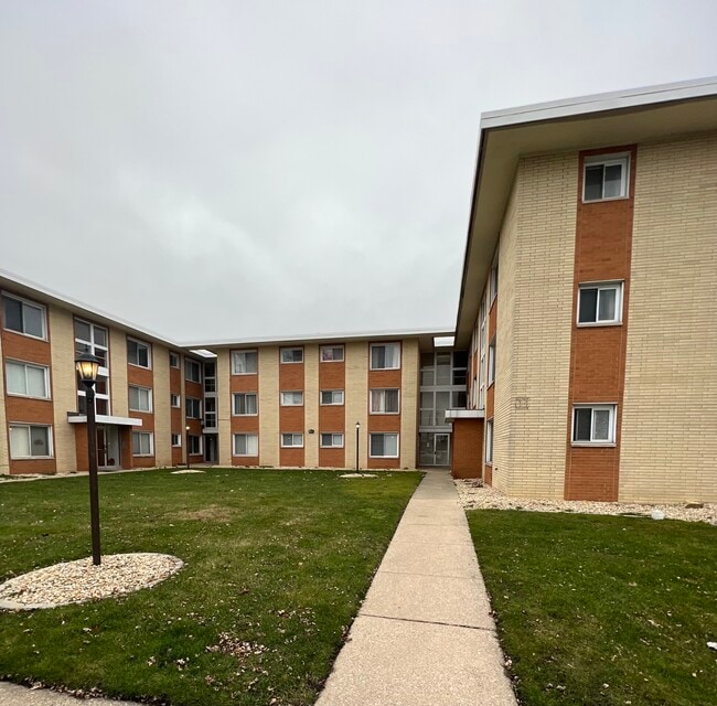 Photo - 14633 Keystone Ave Apartment Unit Midlothian