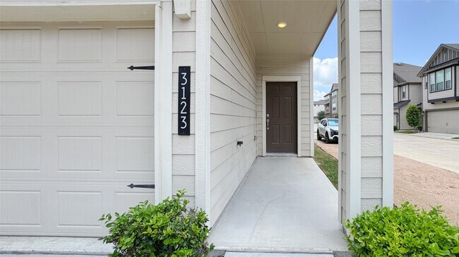 Photo - 3123 Yukon Trace Dr