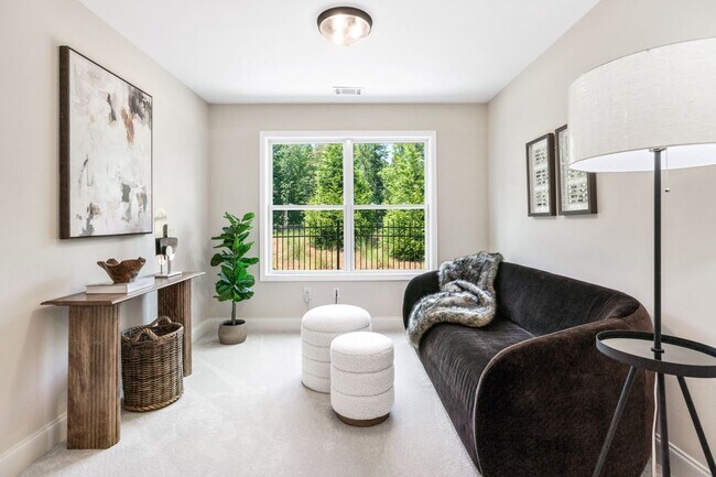 Photo - 7 Hickory Br