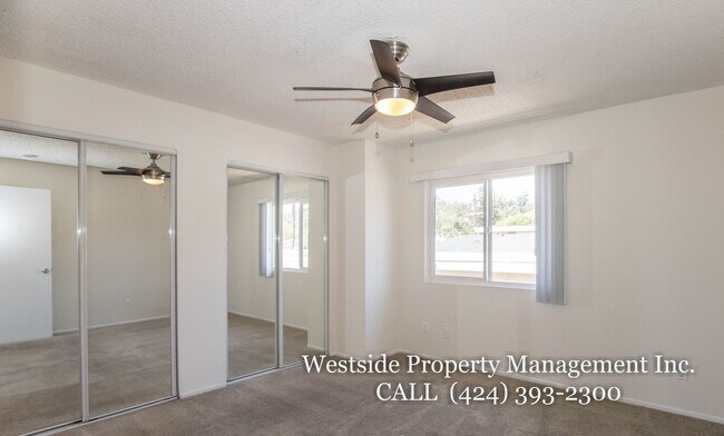 Photo - 1962 Beachwood Dr Unidad 302