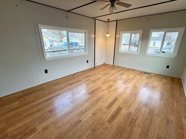 Photo - 2 bedroom with New Paint