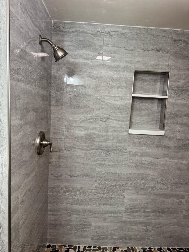 Photo - NE 4 bedroom home by Bakersfield College