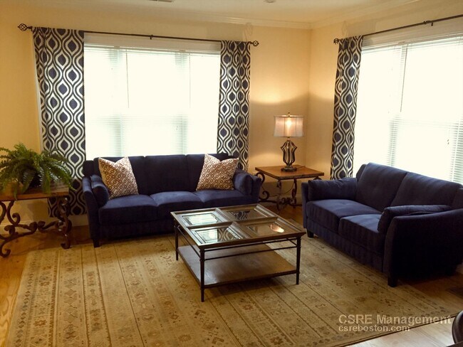 Photo - 64-66 Litchfield St Unit 1