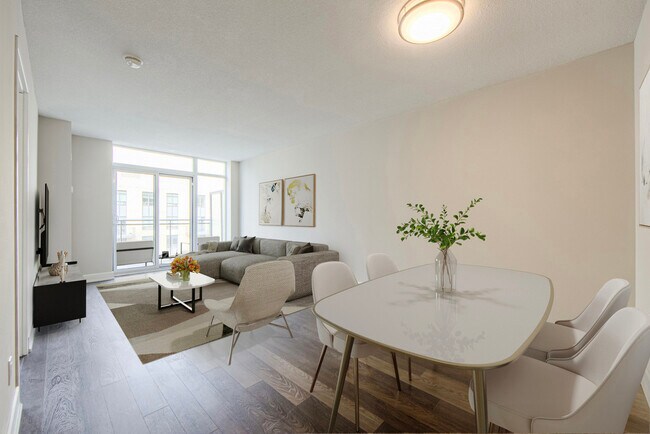 Photo - Uptown Towers I & II