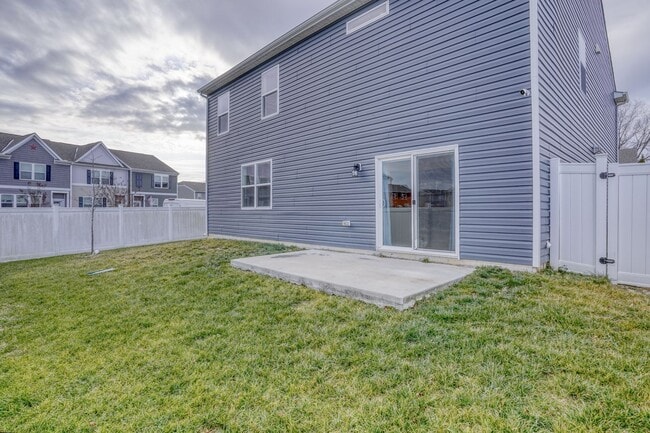 Photo - 67 Bostick Ln