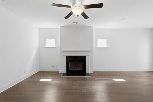 Photo - 6328 Scudders Dr