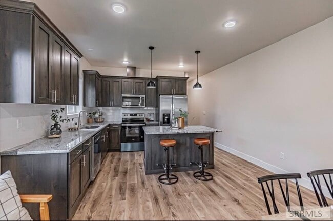 Photo - 1132 Bingham Ave