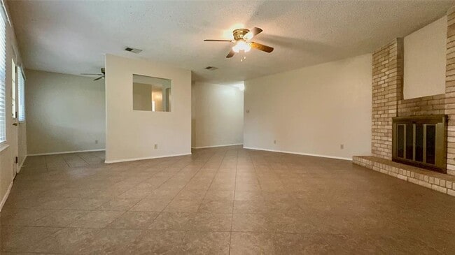 Photo - 1213 Kenyon Dr