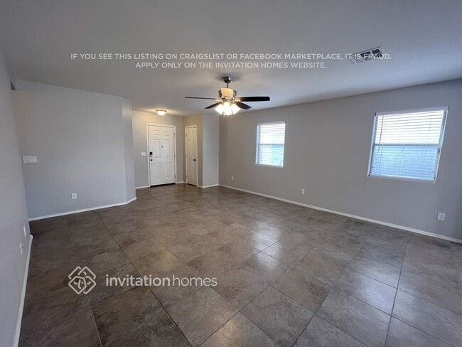 Photo - 2114 E Caspian Way