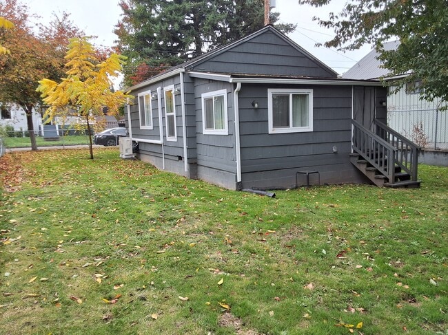 Photo - 720 S Southern St