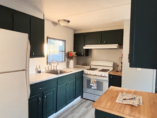 Building Photo - 711 N 19th St