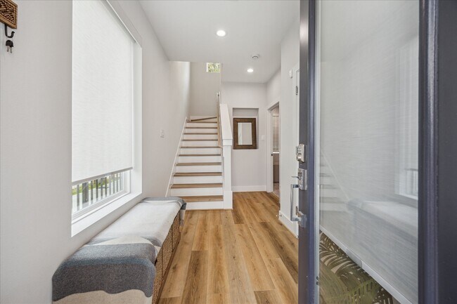 Photo - 903 Quitman St